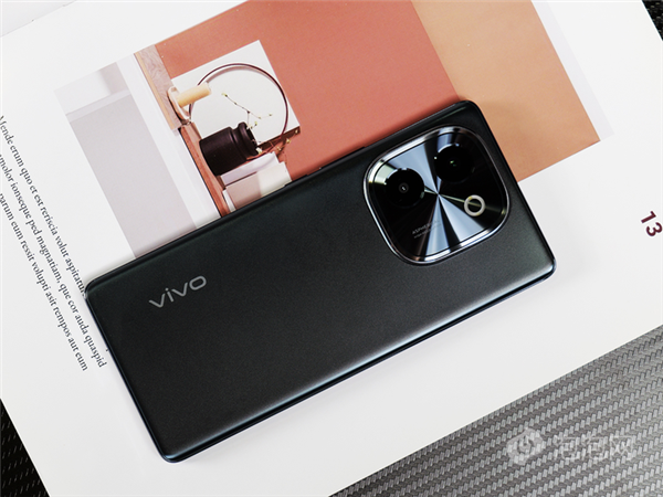 vivo Y200上手：6000mAh大電池帶來好的續(xù)航安全感