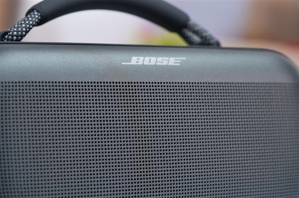 一次充電暢聽(tīng)20小時(shí)！Bose SoundLink Max手提音箱圖賞